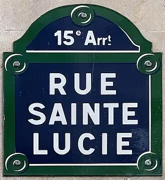 Voir la plaque.