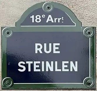 Voir la plaque.