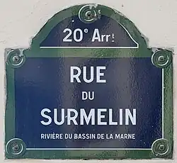 Voir la plaque.