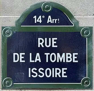Voir la plaque.