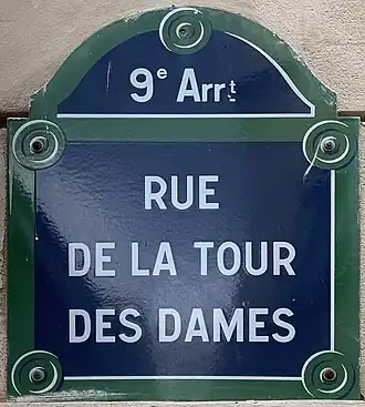 Voir la plaque.