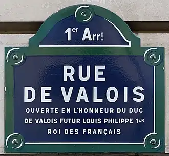 Voir la plaque.