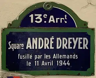 Voir la plaque.