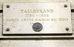 Talleyrand résida au no 17 en 1790.