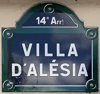 Voir la plaque.