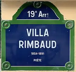 Voir la plaque.