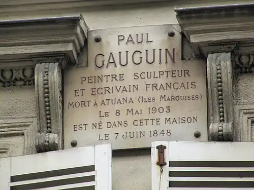 Maison natale, au 56 rue Notre-Dame de Lorette, à Paris.