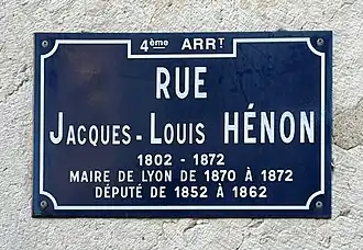 Voir la plaque.