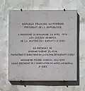 Plaque de l'inauguration par François Mitterrand.