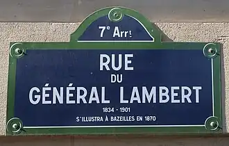 Voir la plaque.