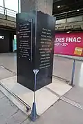 Plaques en mémoire de la Libération et des agents SNCF morts