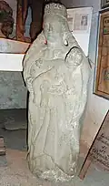 Musée de l'ossuaire : Vierge allaitante (XVIe&nbsp;siècle)