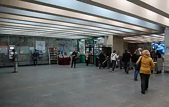 Image illustrative de l’article Ploshcha Ukrainskyh Heroiv (métro de Kiev)