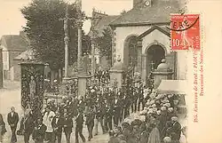 Ploudalmézeau : la procession des saints en 1908 2.