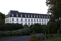 L'ancien petit séminaire de Plouguernével.