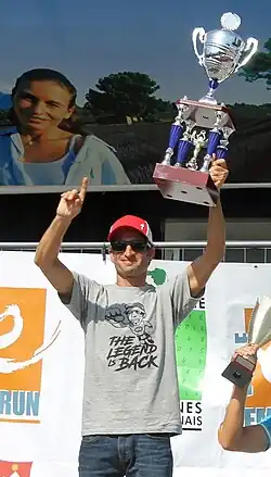 Photo en couleur du champion Marcel Zamora.