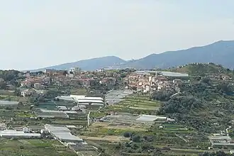 Vue du versant oriental du Poggio di San Remo.