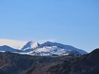 Les pointes du Châtelard depuis la tête du Solaise au nord.