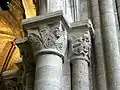 Nef, 5e&nbsp;pilier du nord, chapiteaux côté ouest.