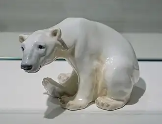 Ours polaire créé par Jens Peter Dahl-Jensen (en) pour B&G