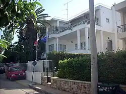 Ambassade à Athènes.