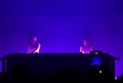 Description de cette image, également commentée ci-après