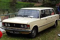 Polski Fiat 125p Limousine