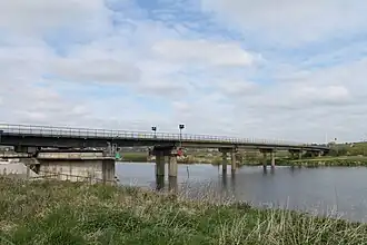 Pont de Cran vu de la rive gauche.