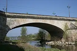 Arche 9, rive gauche, côté sud, détruite lors de la Seconde Guerre mondiale, elle a été reconstruite en 1945.