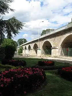 Pont Maréchal-Leclerc.