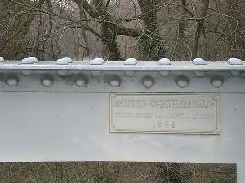 Plaque sur le pont de Buzet-sur-Tarn