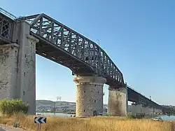 Description de cette image, également commentée ci-après