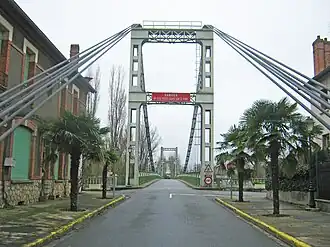 Pont de Mirepoix depuis le bourg.