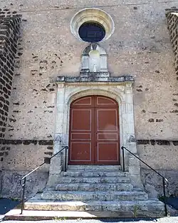 Porche en anse de panier.