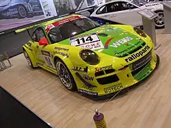 La Porsche 911 (997) GT3 R de 2010.