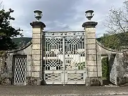 Le portail du château