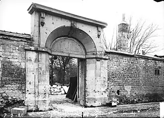 Portail en 1920