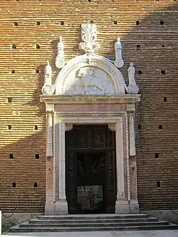 Porte de l’église del Carmine, Forli