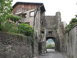 Porte Tarine (route de Turin et Vallée de la Tarentaise).