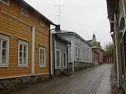 Cathédrale et maisons de bois du vieux Porvoo.