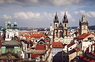 Prague vue depuis la tour astronomique