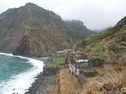 Vue de la plage de São Jorge.