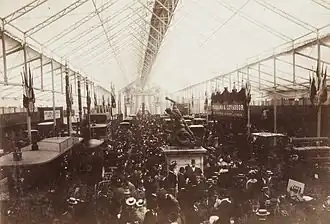 Première exposition automobile internationale (aux Tuileries en 1898, par l'ACF).