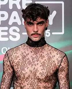 Description de cette image, également commentée ci-après