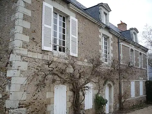 Presbytère de Savennières (MH).