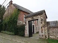 Presbytère avec noyau d'origine du 17e siècle