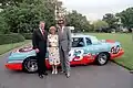 Richard Petty (à droite) et sa femme Linda lors d'une visite au Président des États-Unis Ronald Reagan à la Maison-Blanche en 1985.