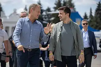 Le Président Volodymyr Zelensky rencontre le président du Conseil européen, Donald Tusk, le 7 juillet 2019 à Louhansk lors d'un sommet Europe-Ukraine.
