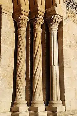 Colonnes de droite.