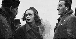 Description de l'image Prizor iz filma »Na svoji zemlji« — Lojze Potokar, Majda Potokarjeva, France Presetnik.jpg.